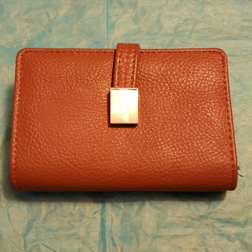WOMEN'S WALLET